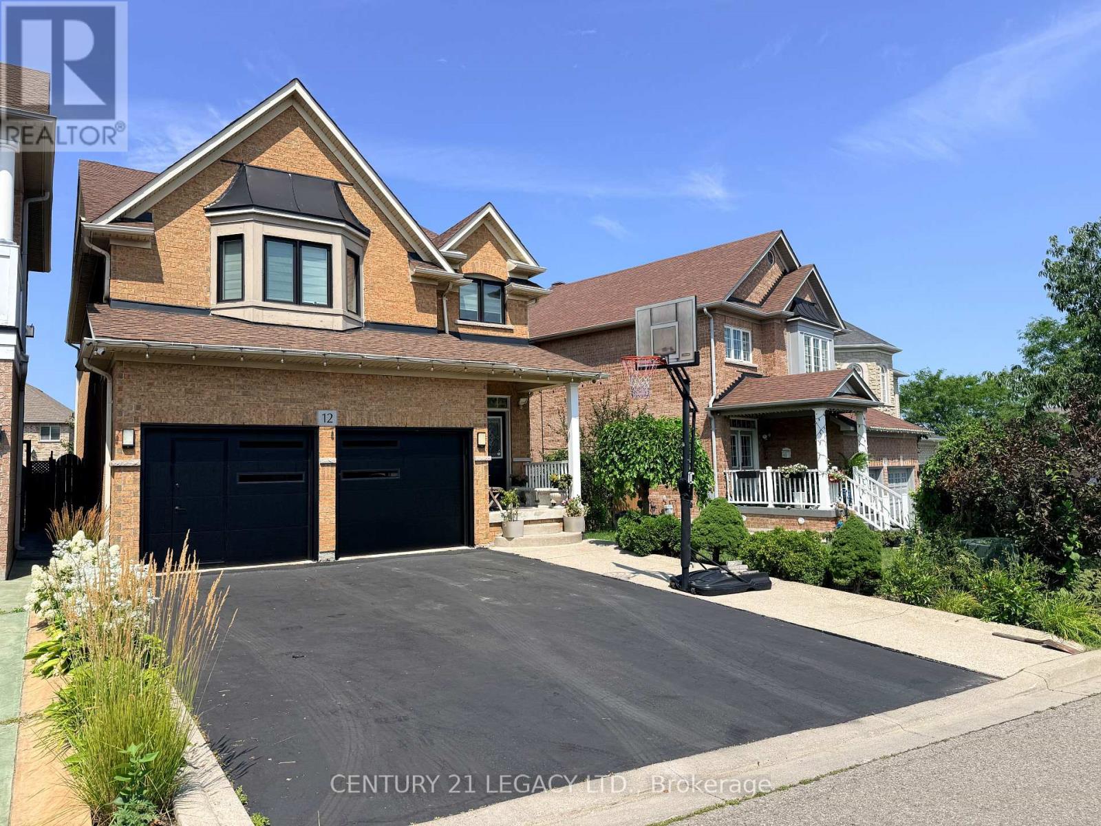 12 ARIA LANE, Brampton, Ontario