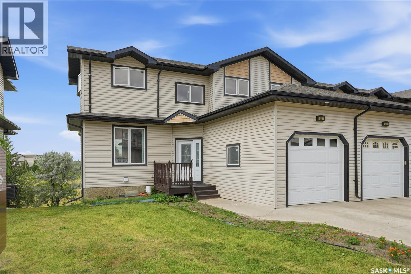 18 118 Hampton Circle, Saskatoon, Saskatchewan  S7R 0C9 - Photo 1 - SK045580