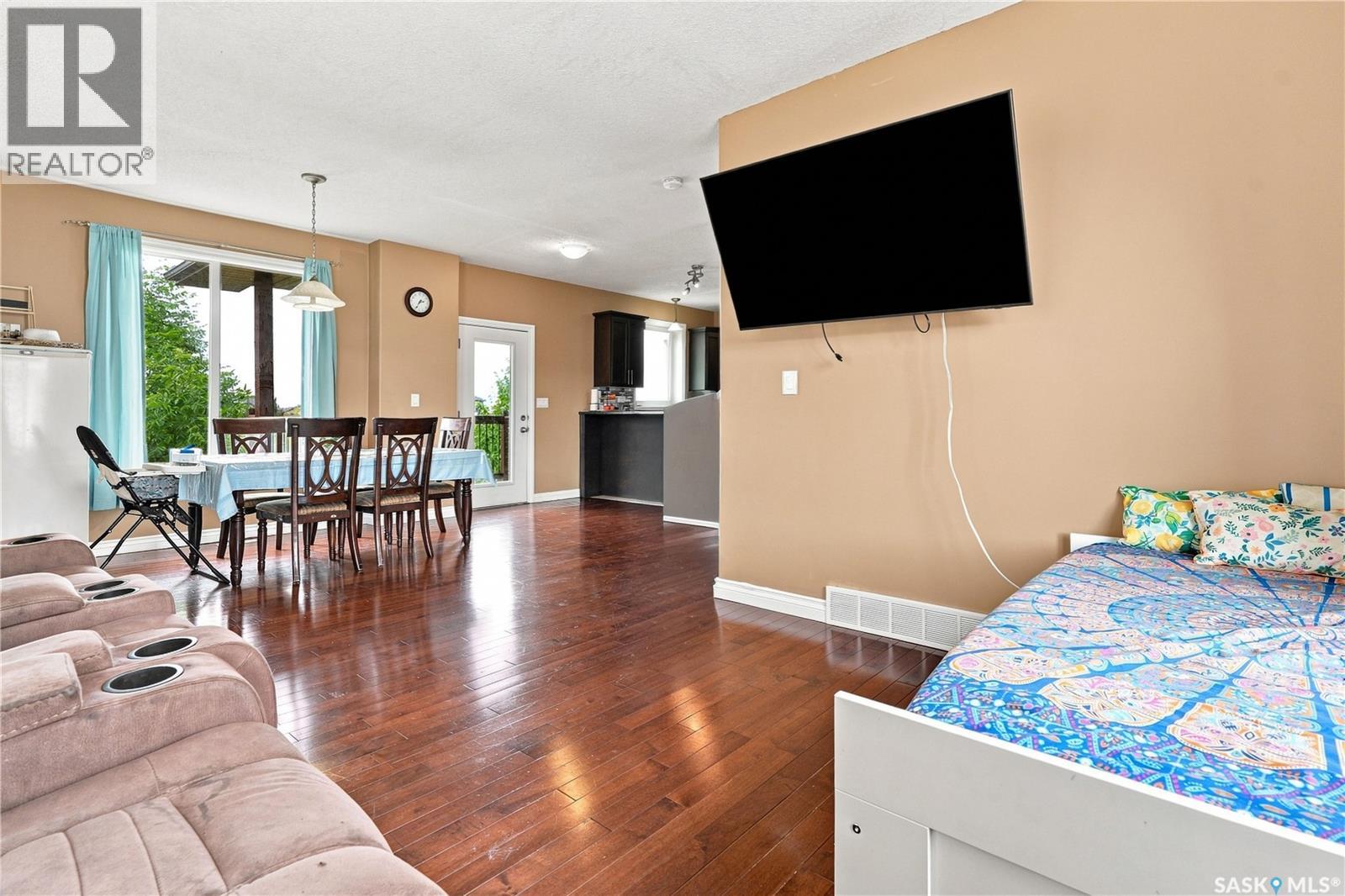 18 118 Hampton Circle, Saskatoon, Saskatchewan  S7R 0C9 - Photo 12 - SK045580