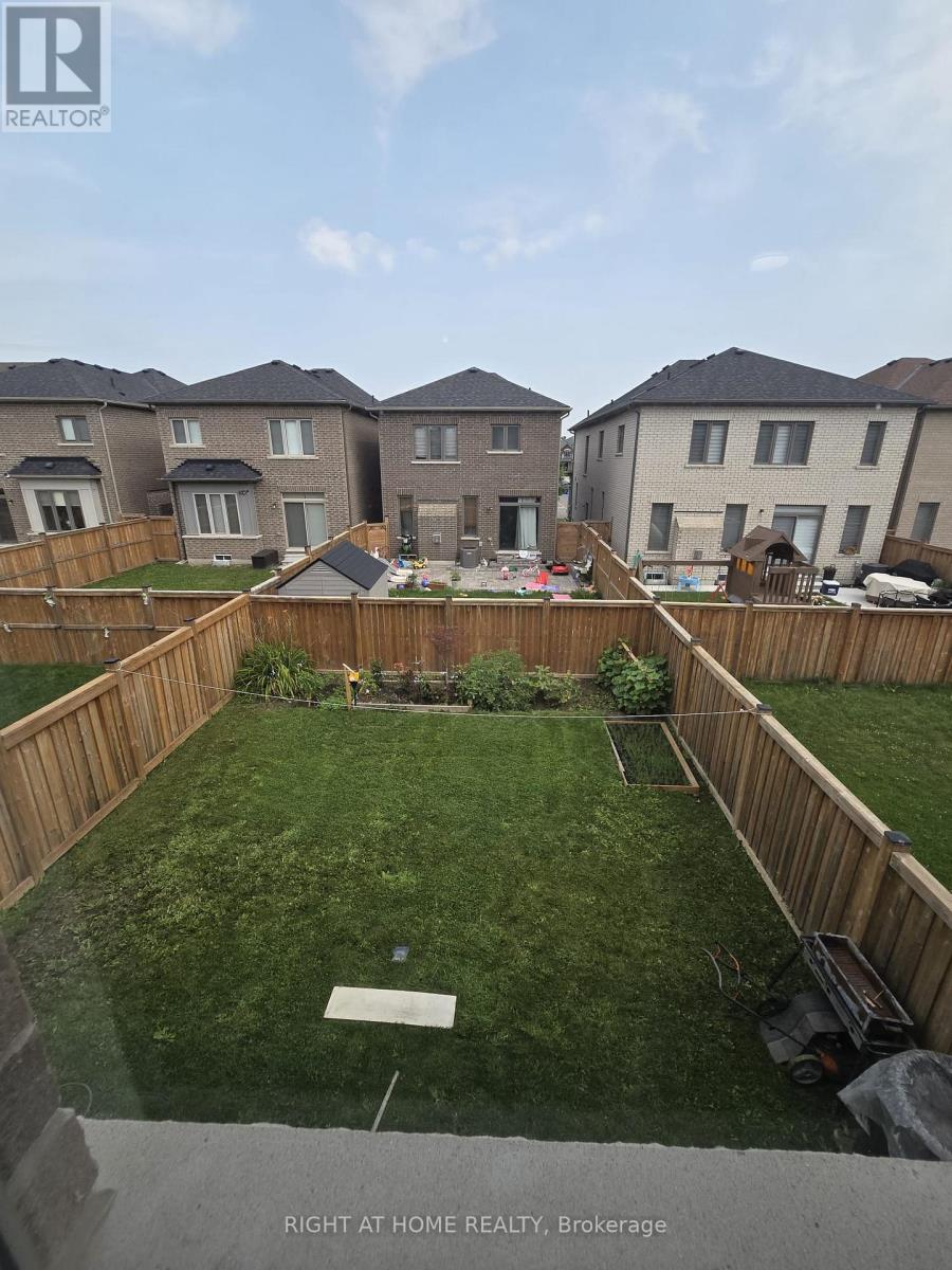 14 Ogston Crescent, Whitby, Ontario L1P 0G9 - Photo 19 - E13674396