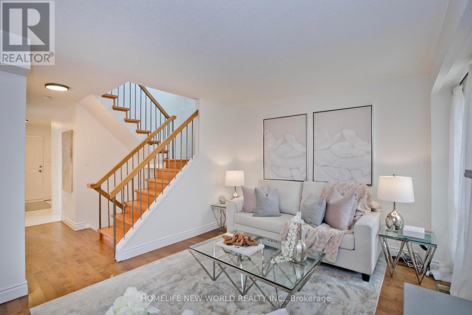 60 James Park Square, Toronto, Ontario M1V 2E6 - Photo 4 - E13674400