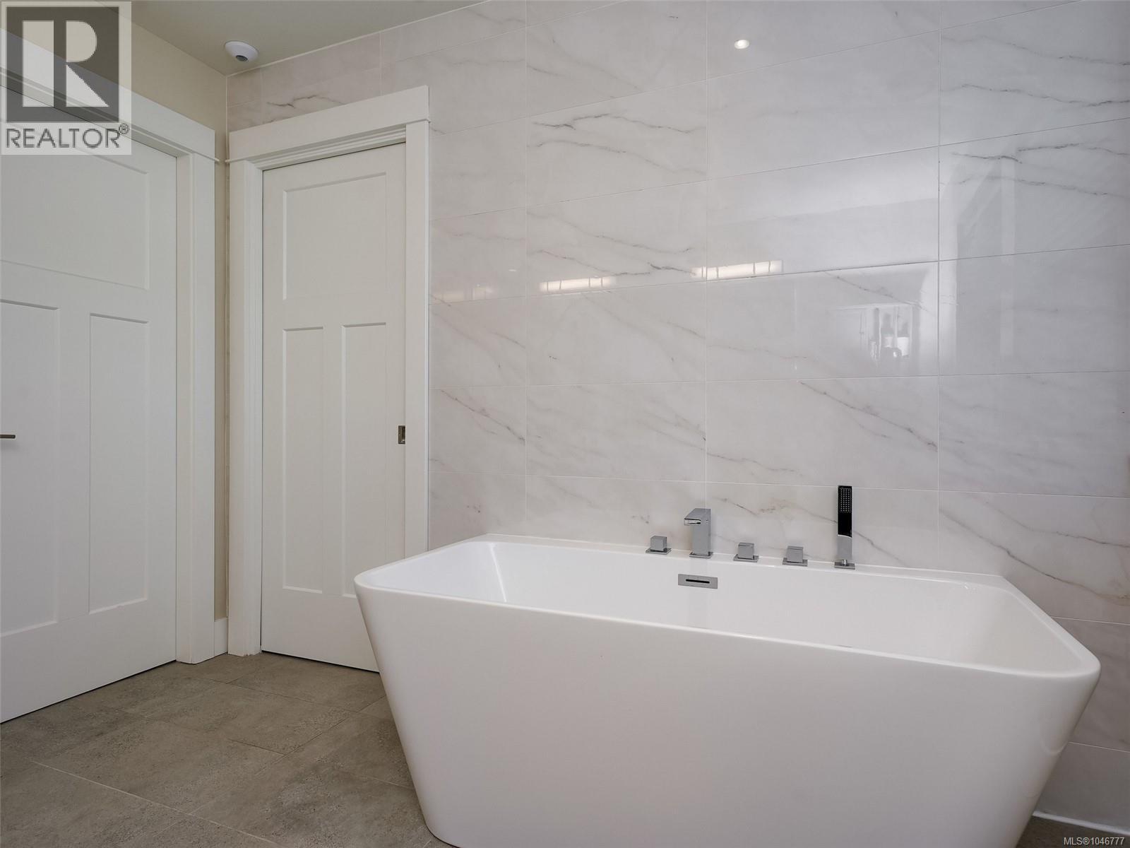 112 1964 John Rd, North Saanich, British Columbia  V8L 2P9 - Photo 14 - 1046777