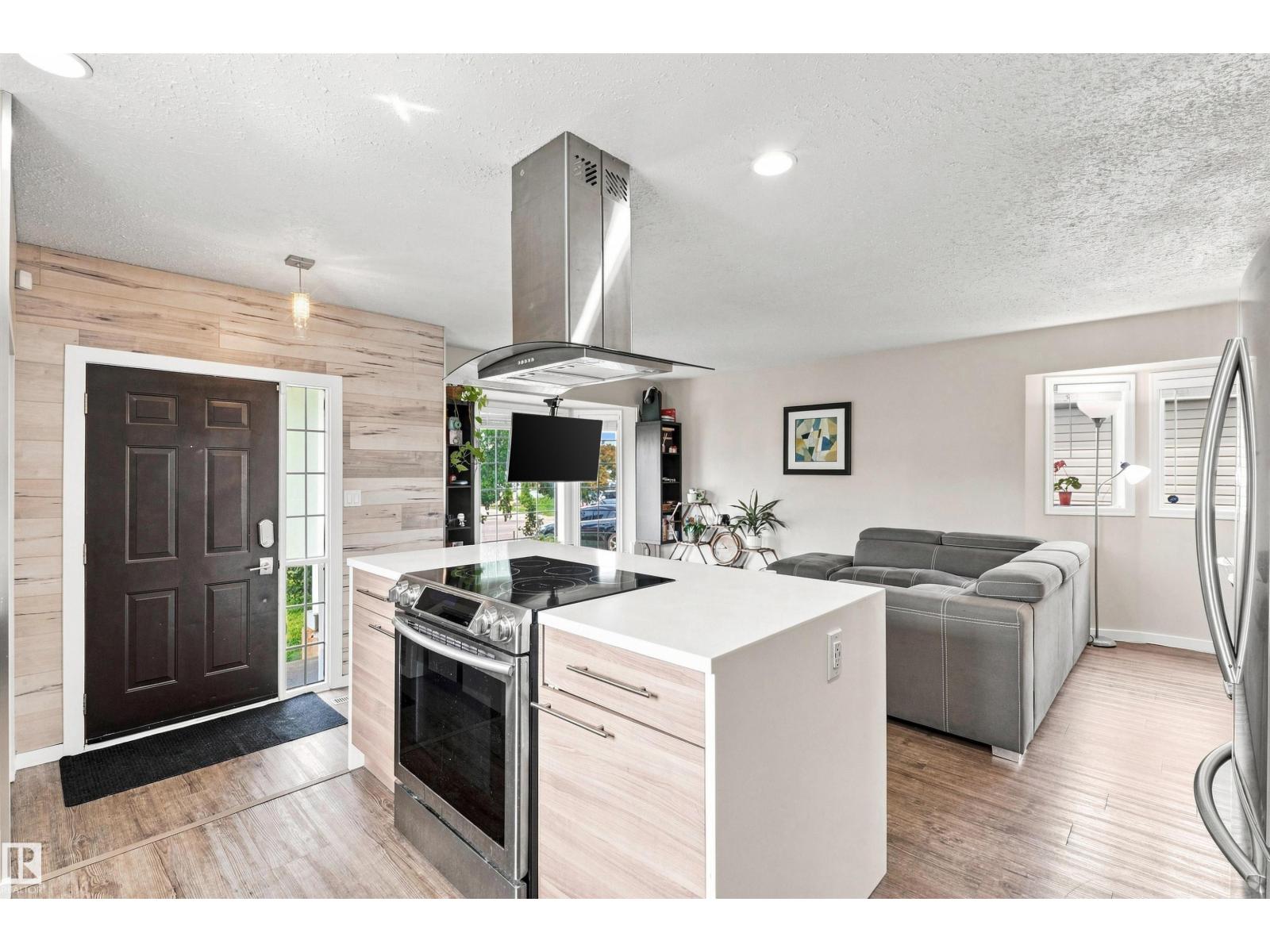 7407 187 St Nw, Edmonton, Alberta  T5T 5W4 - Photo 4 - E4503767