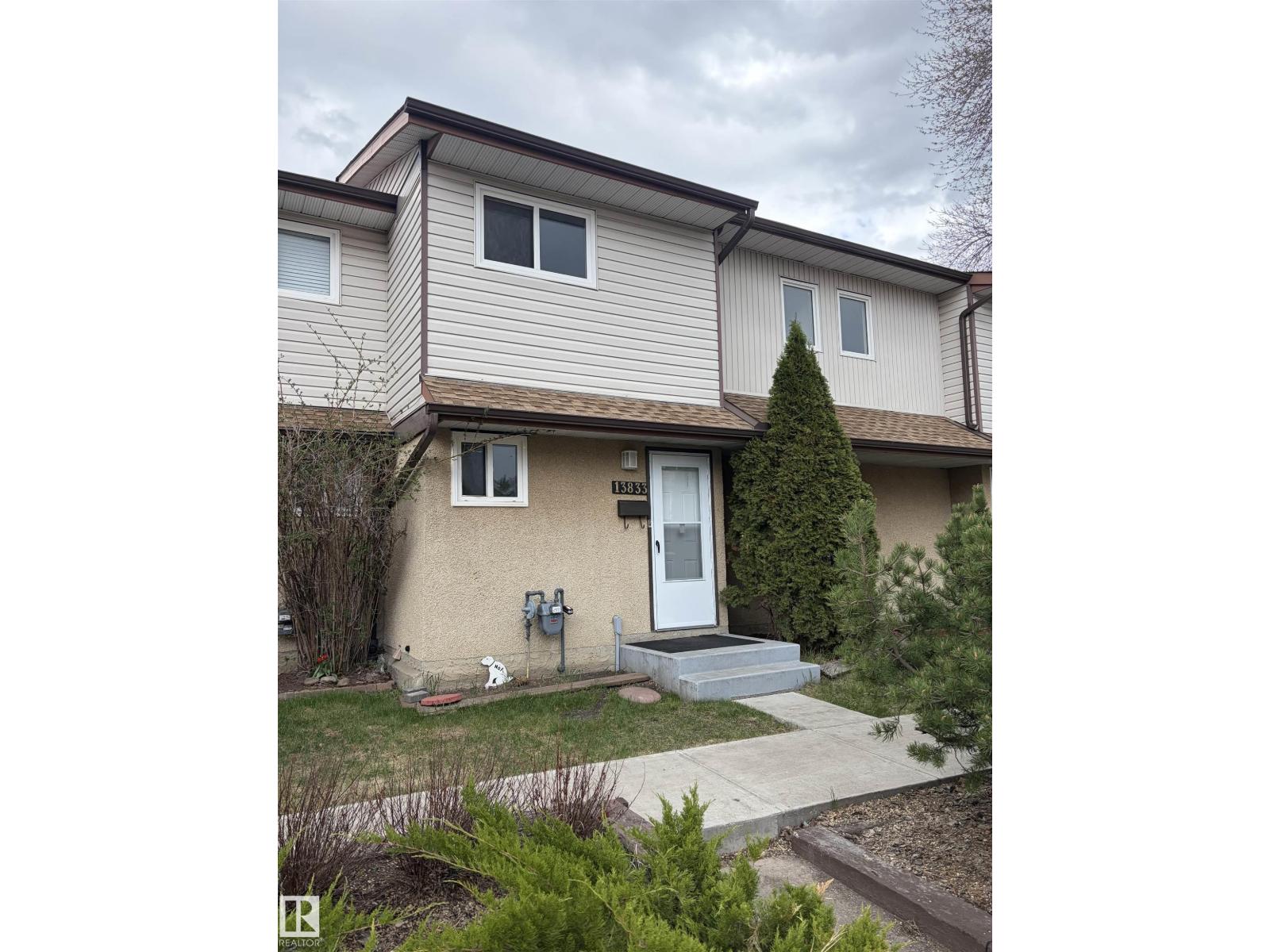 13833 24 ST W NW, Edmonton, Alberta