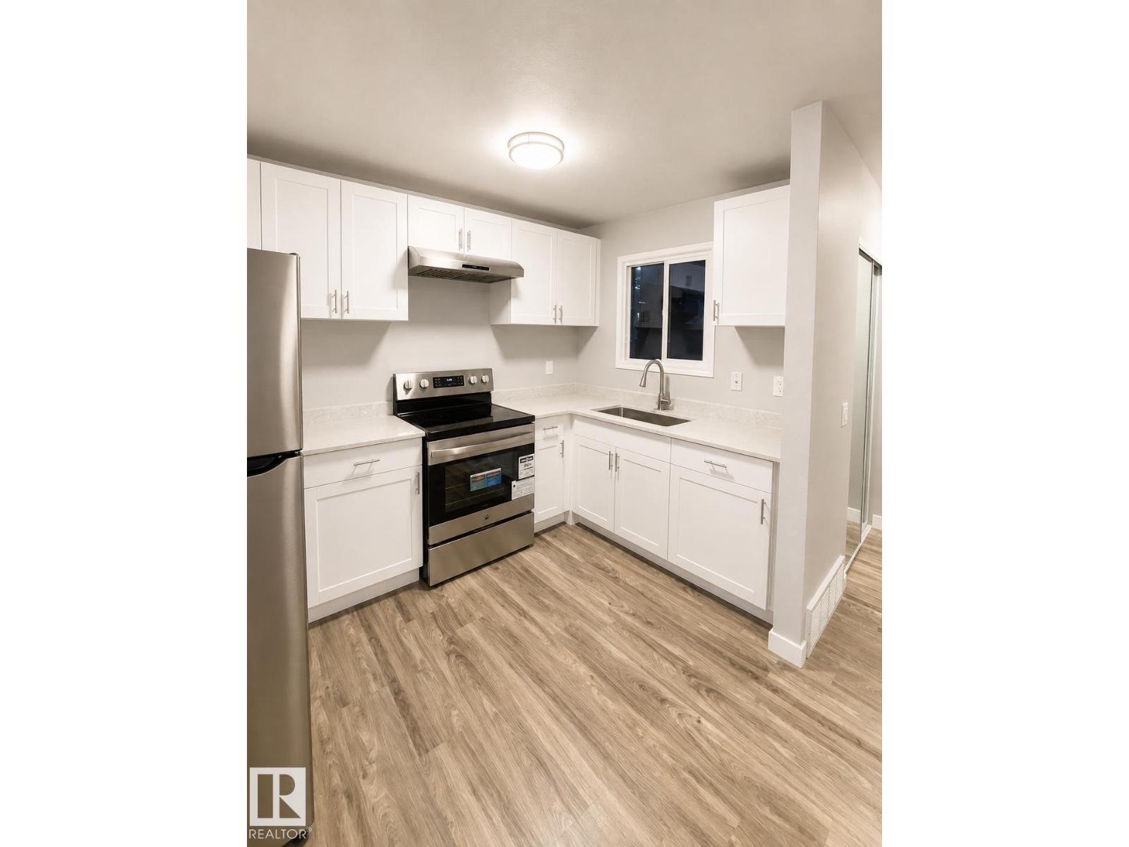 14075 30 St E Nw, Edmonton, Alberta  T5Y 1R5 - Photo 3 - E4487405