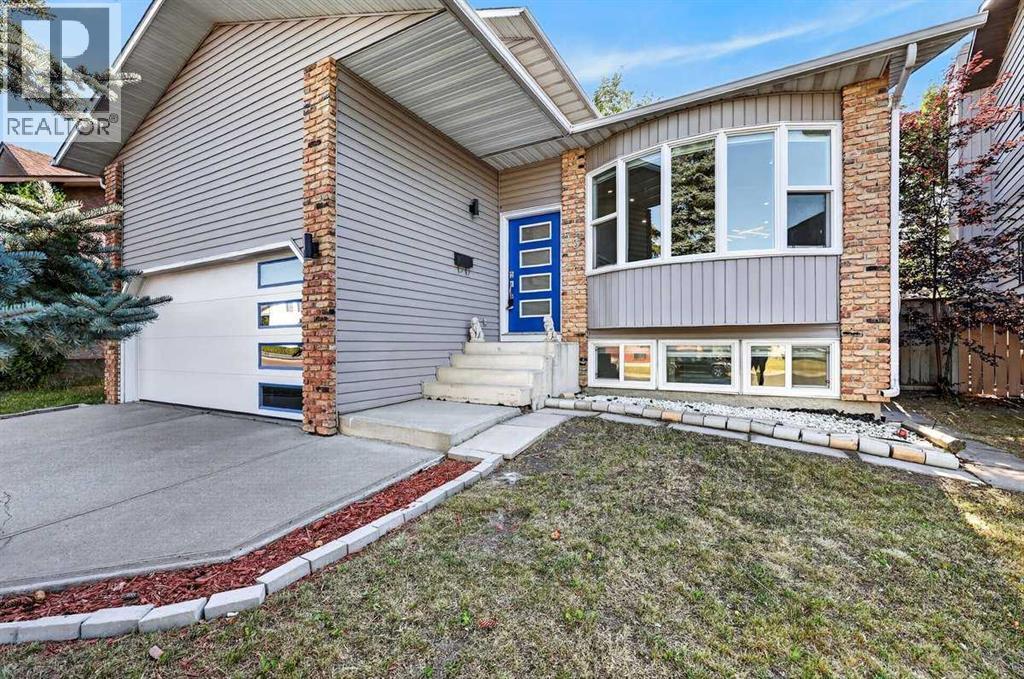 55 Whitehaven Crescent NE, Calgary, Alberta