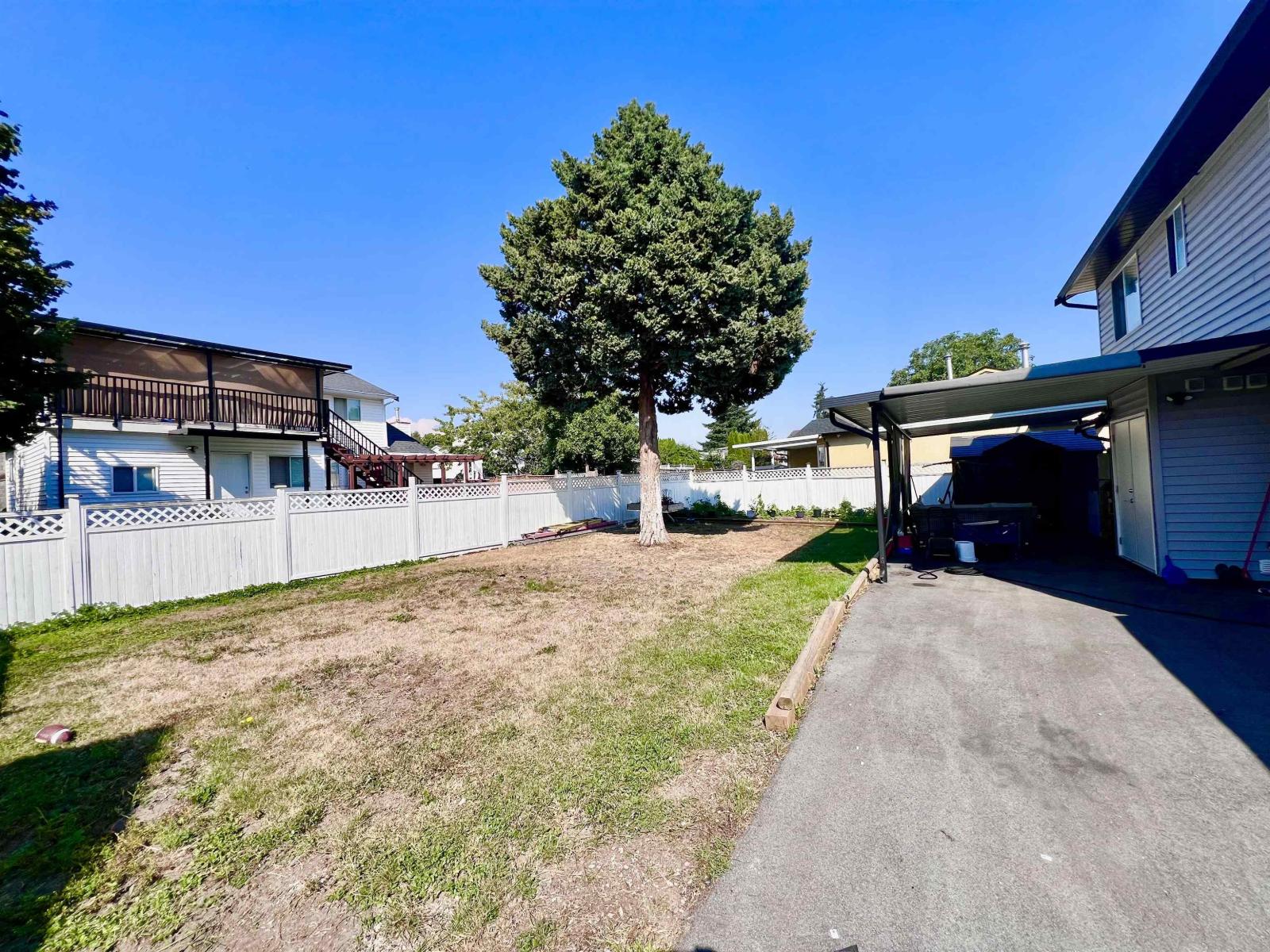 7376 123 Street, Surrey, British Columbia  V3W 5S3 - Photo 3 - R3154623