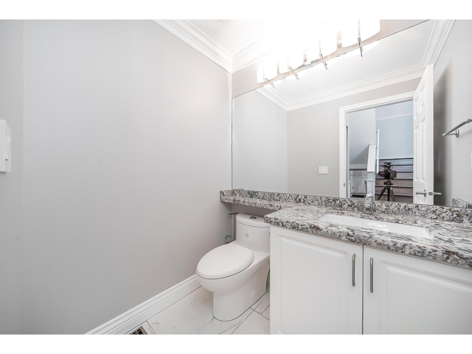 24 8568 209 Street, Langley, British Columbia  V1M 4C4 - Photo 14 - R3155744