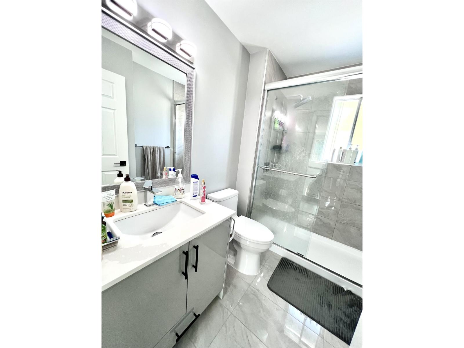 7376 123 Street, Surrey, British Columbia  V3W 5S3 - Photo 17 - R3154623