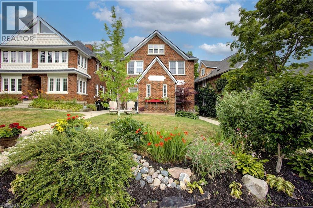 96 JOHN Street W Unit# MAIN, Waterloo, Ontario