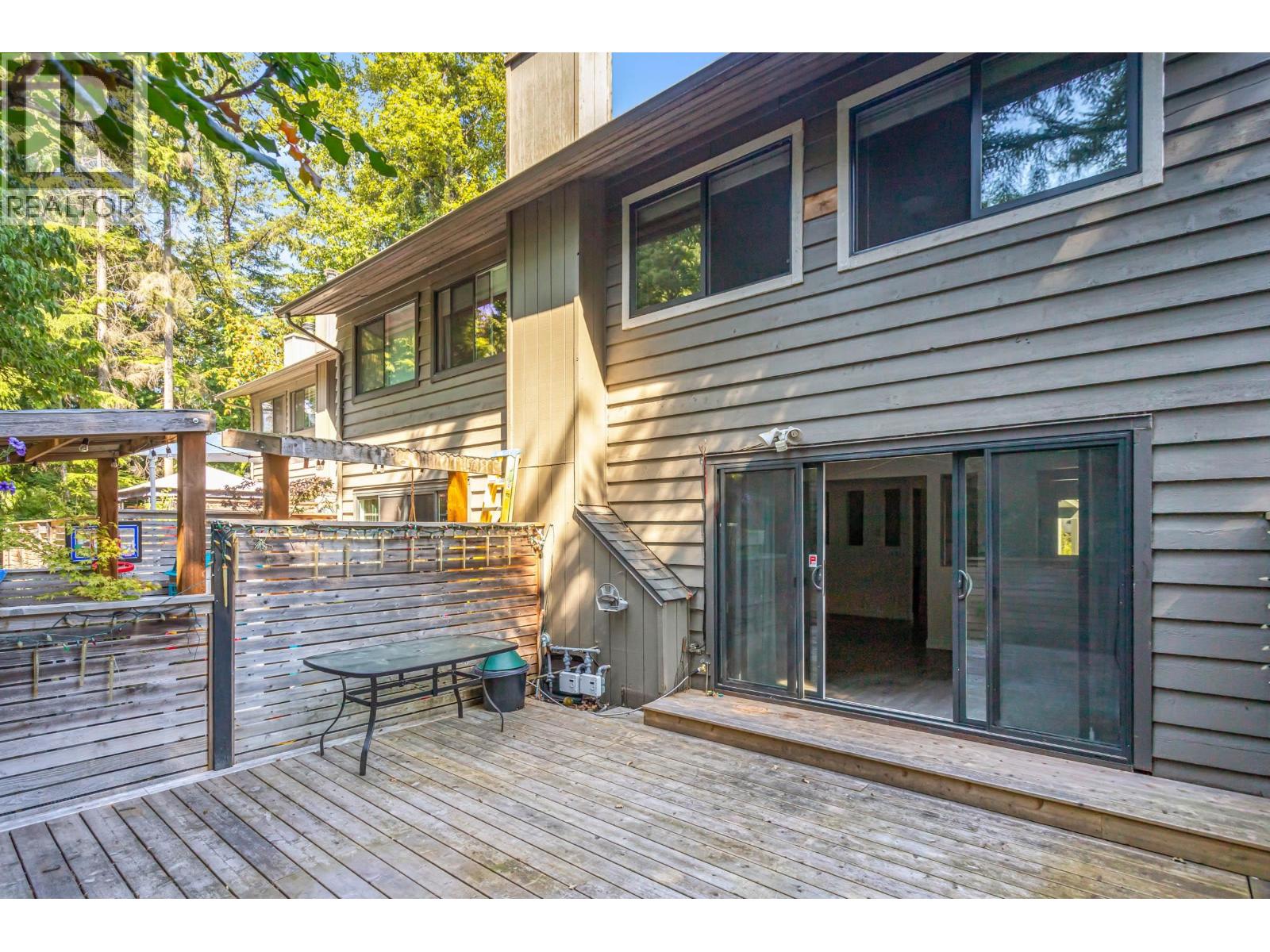 65 1930 Cedar Village Crescent, North Vancouver, British Columbia  V7J 3M5 - Photo 10 - R3155644