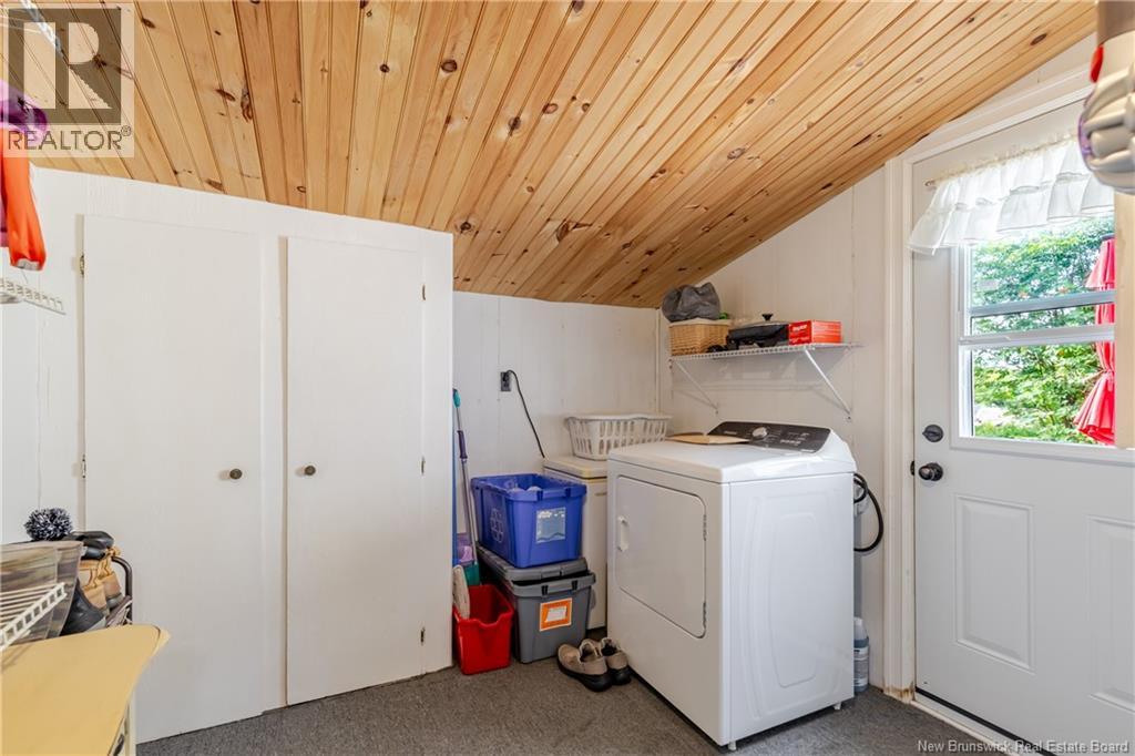 330 Clark Street, Fredericton, New Brunswick E3A 2X2 - Photo 19 - NB145364