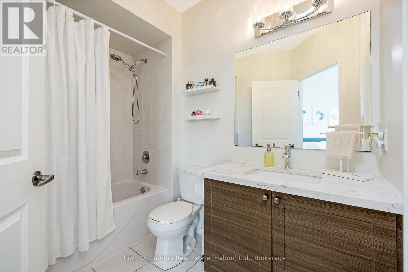 310 - 383 Main Street E, Milton, Ontario  L9T 8K8 - Photo 17 - W13502460