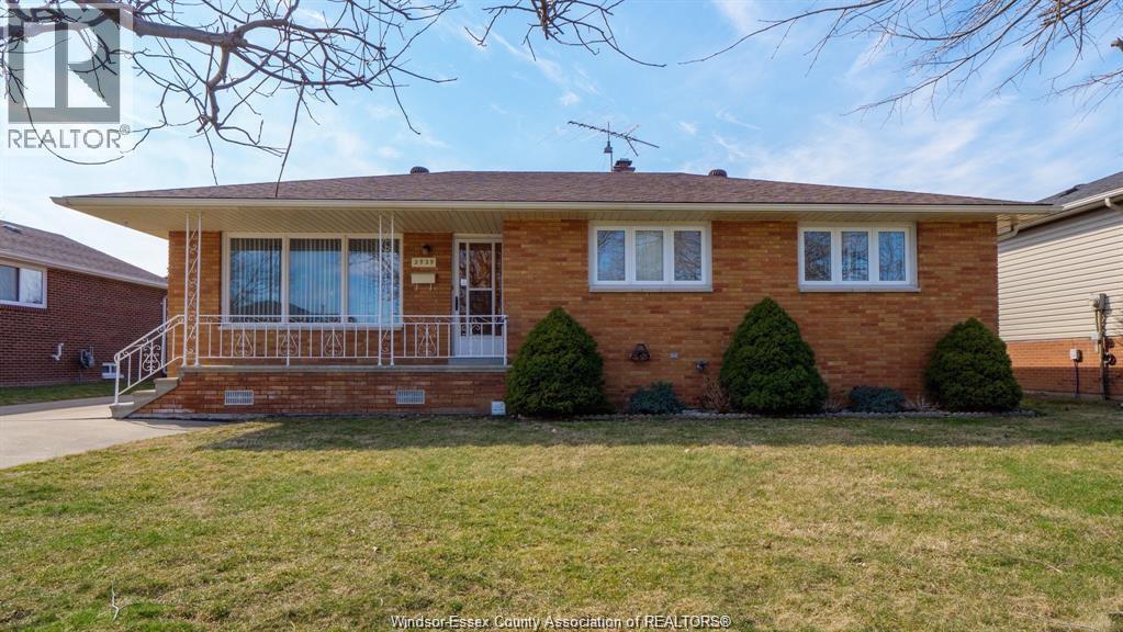 MLS# 26019720: 2929 AUSTEN DRIVE Unit# LOWER, Windsor, Canada