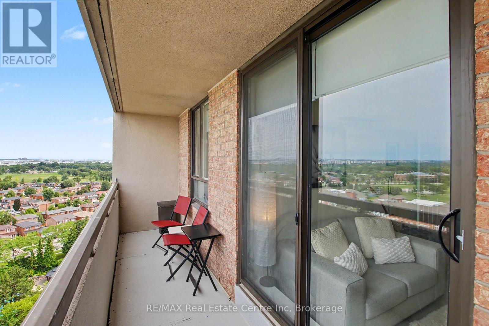 1604 - 100 County Court Boulevard, Brampton, Ontario  L6W 3X1 - Photo 28 - W13674444