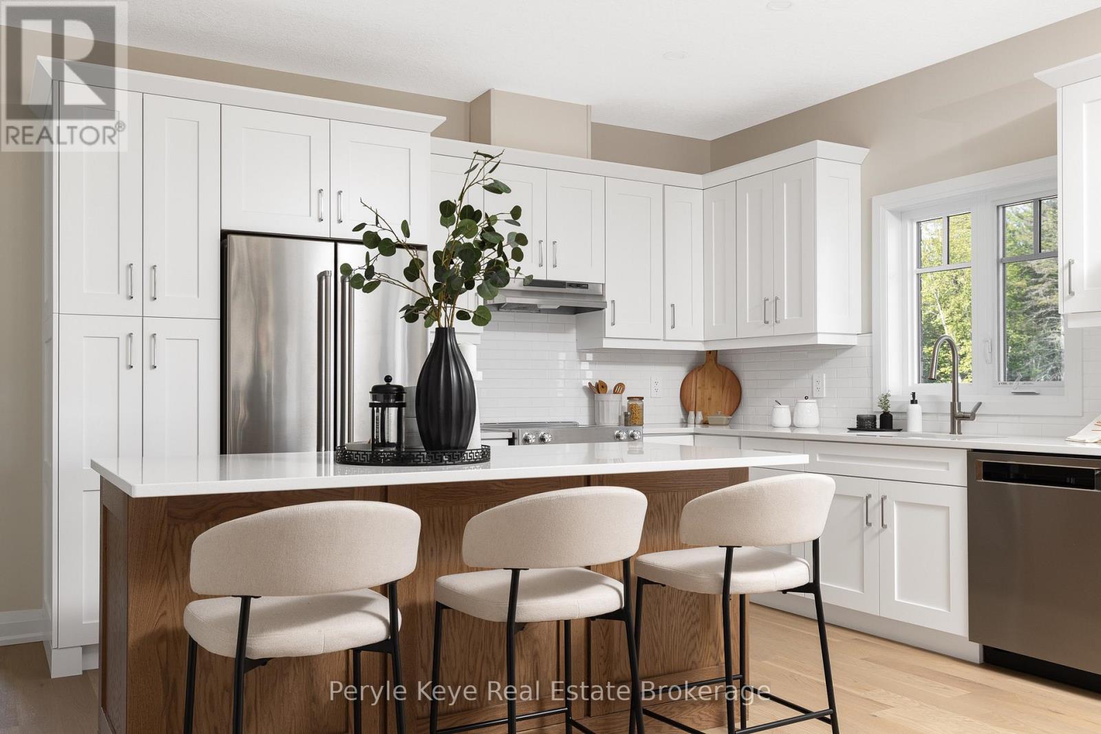 14 Charles Morley Boulevard, Huntsville, Ontario  P1H 0G5 - Photo 16 - X13674536