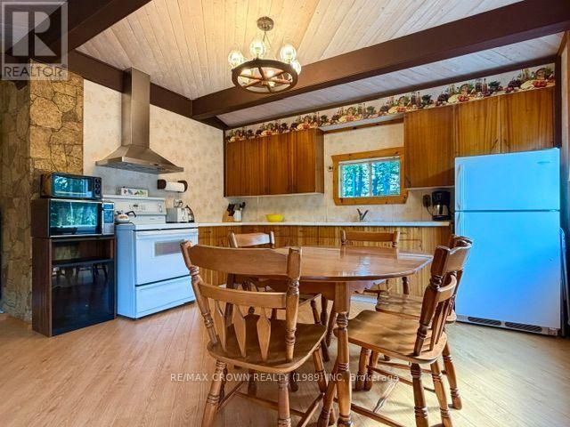 2 West Bay Road, Hearst, Ontario  P0L 1N0 - Photo 9 - T13674534