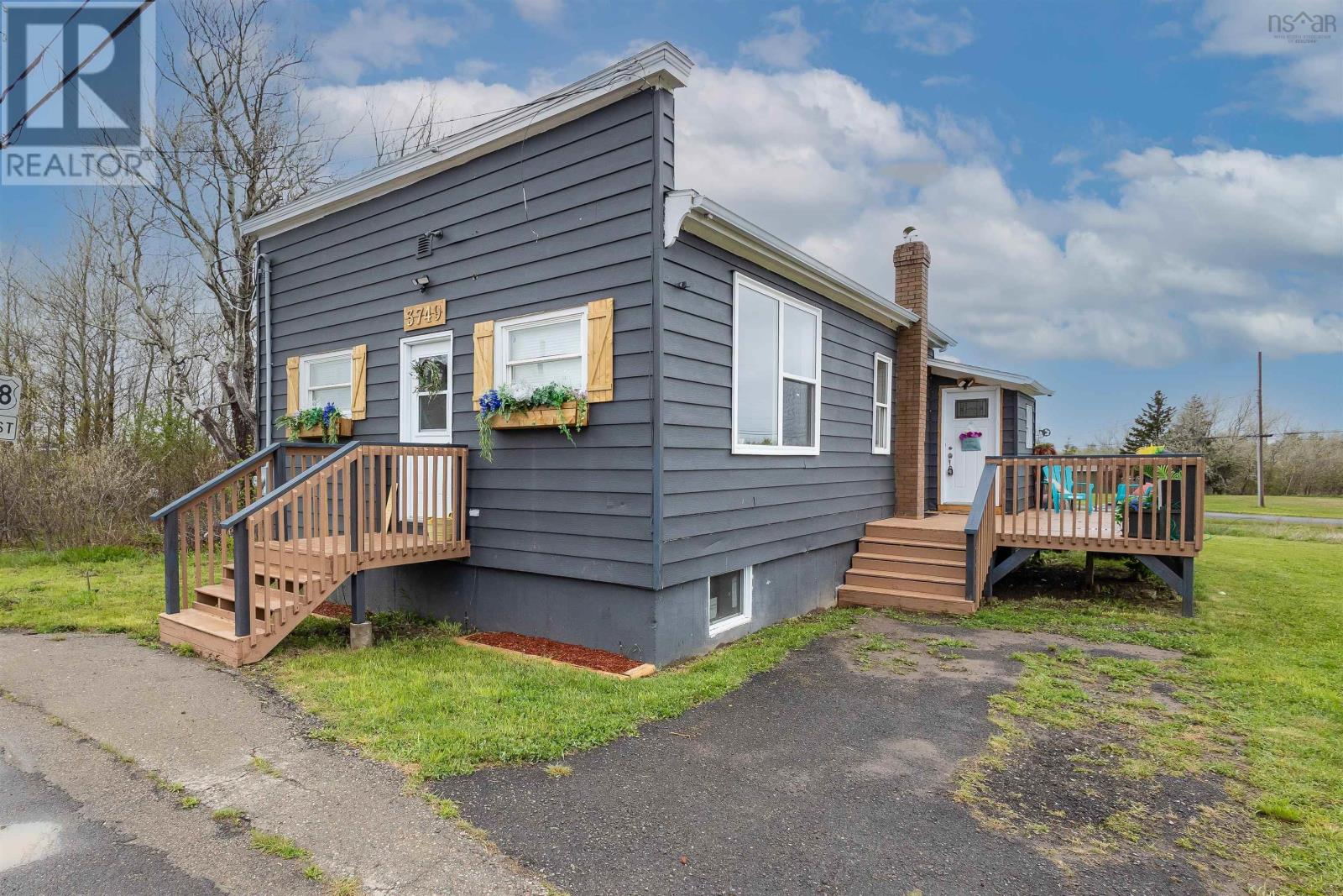 3749 New Waterford Highway, New Victoria, Nova Scotia  B1H 5B8 - Photo 1 - 202612716