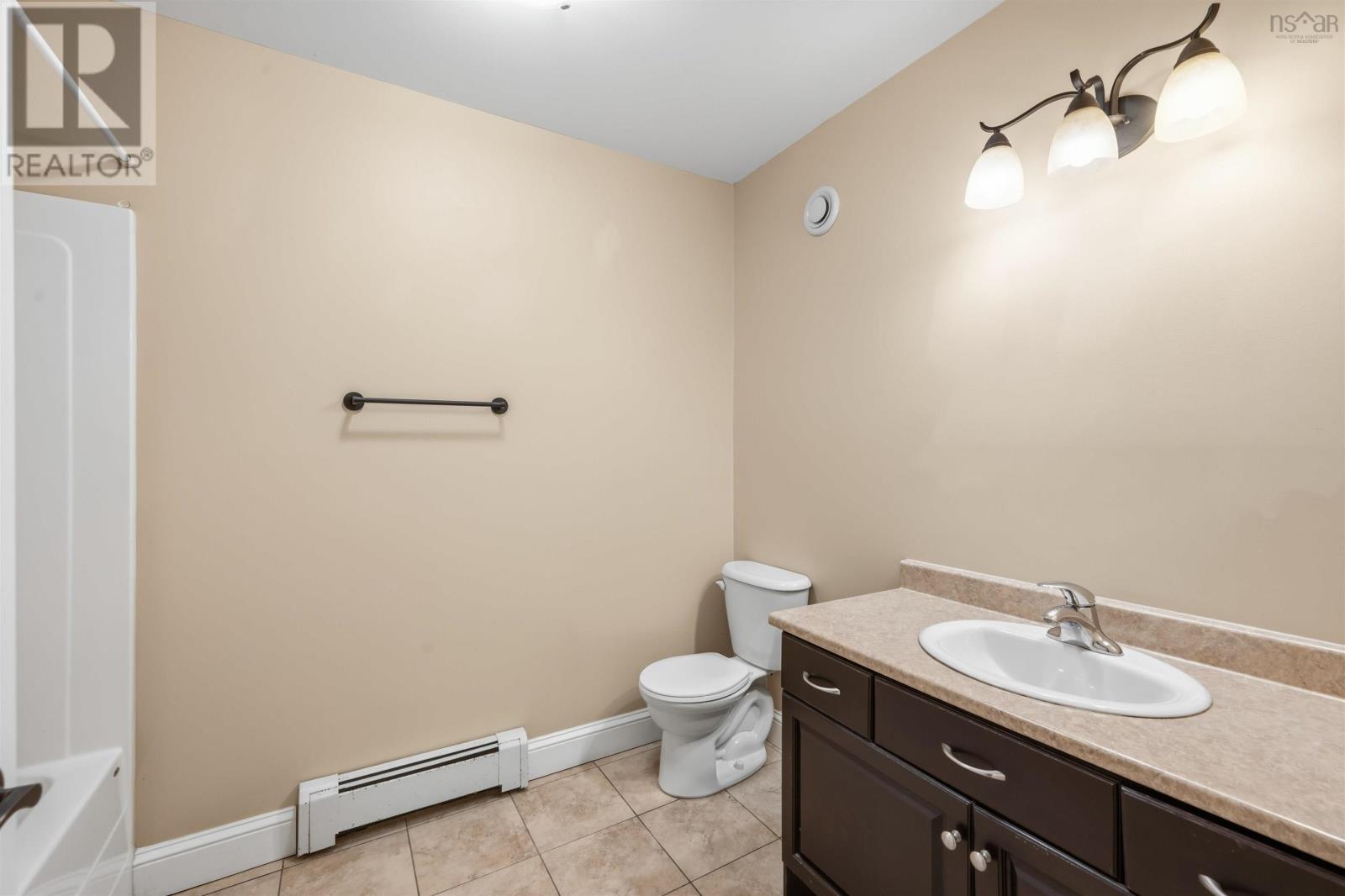 178 Ballybunion Run, Hammonds Plains, Nova Scotia  B4B 0E7 - Photo 32 - 202616988