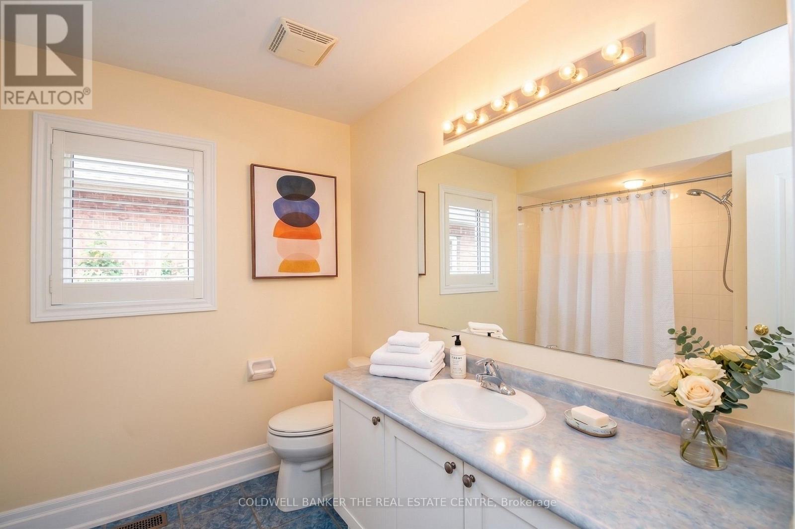 304 Tower Hill Road, Richmond Hill, Ontario  L4E 0A7 - Photo 24 - N13655166
