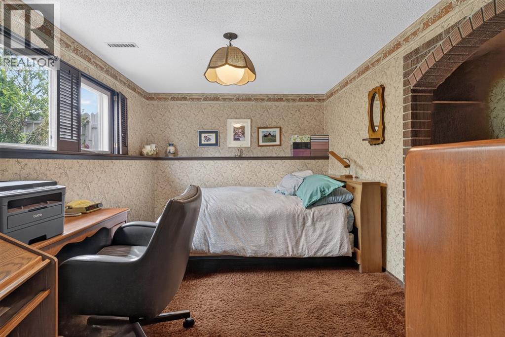 224 Silver Crest Drive Nw, Calgary, Alberta  T3B 3A4 - Photo 27 - A2335211