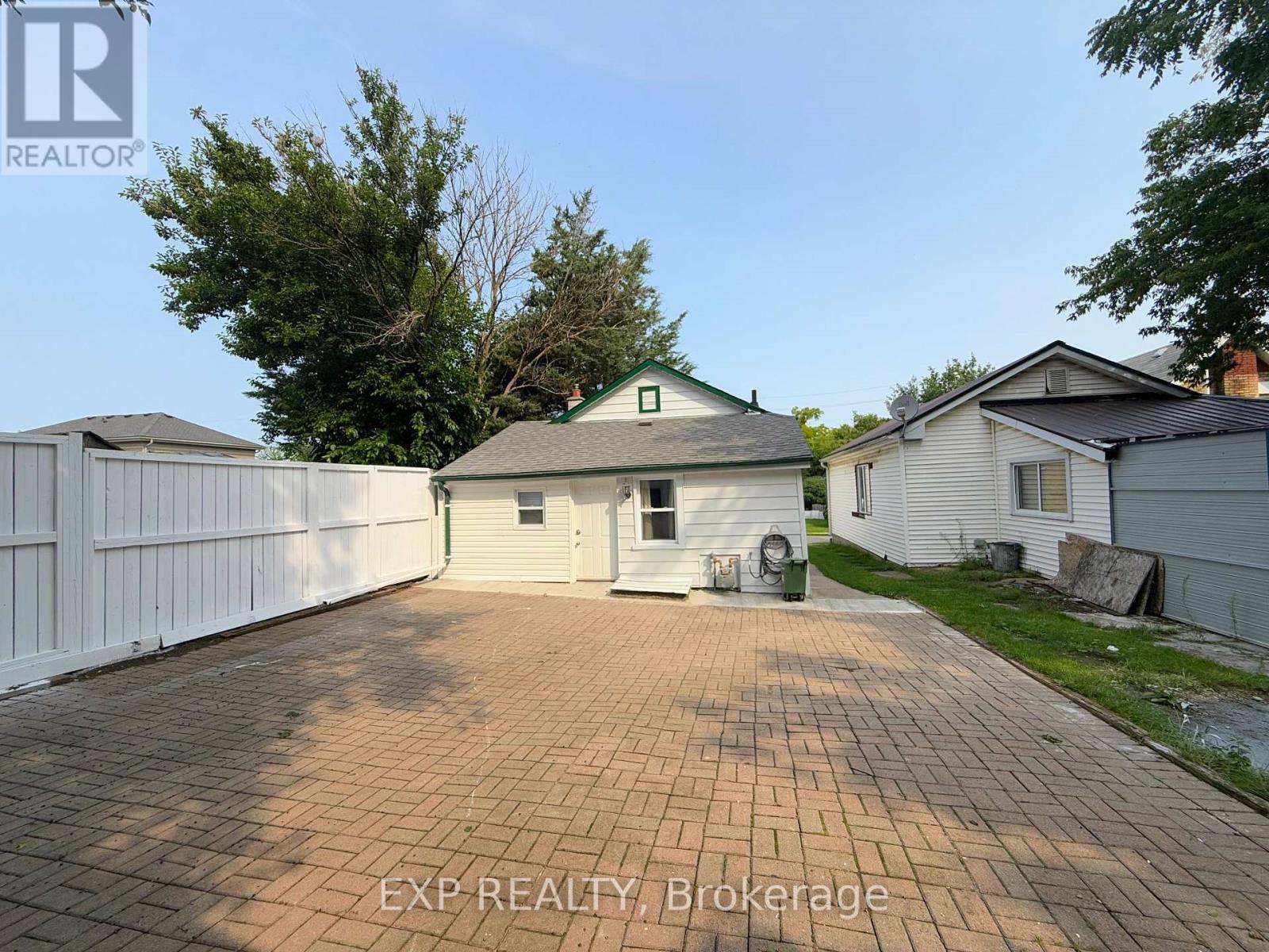 1025 York Street, London East, Ontario  N5W 2T4 - Photo 17 - X13674466