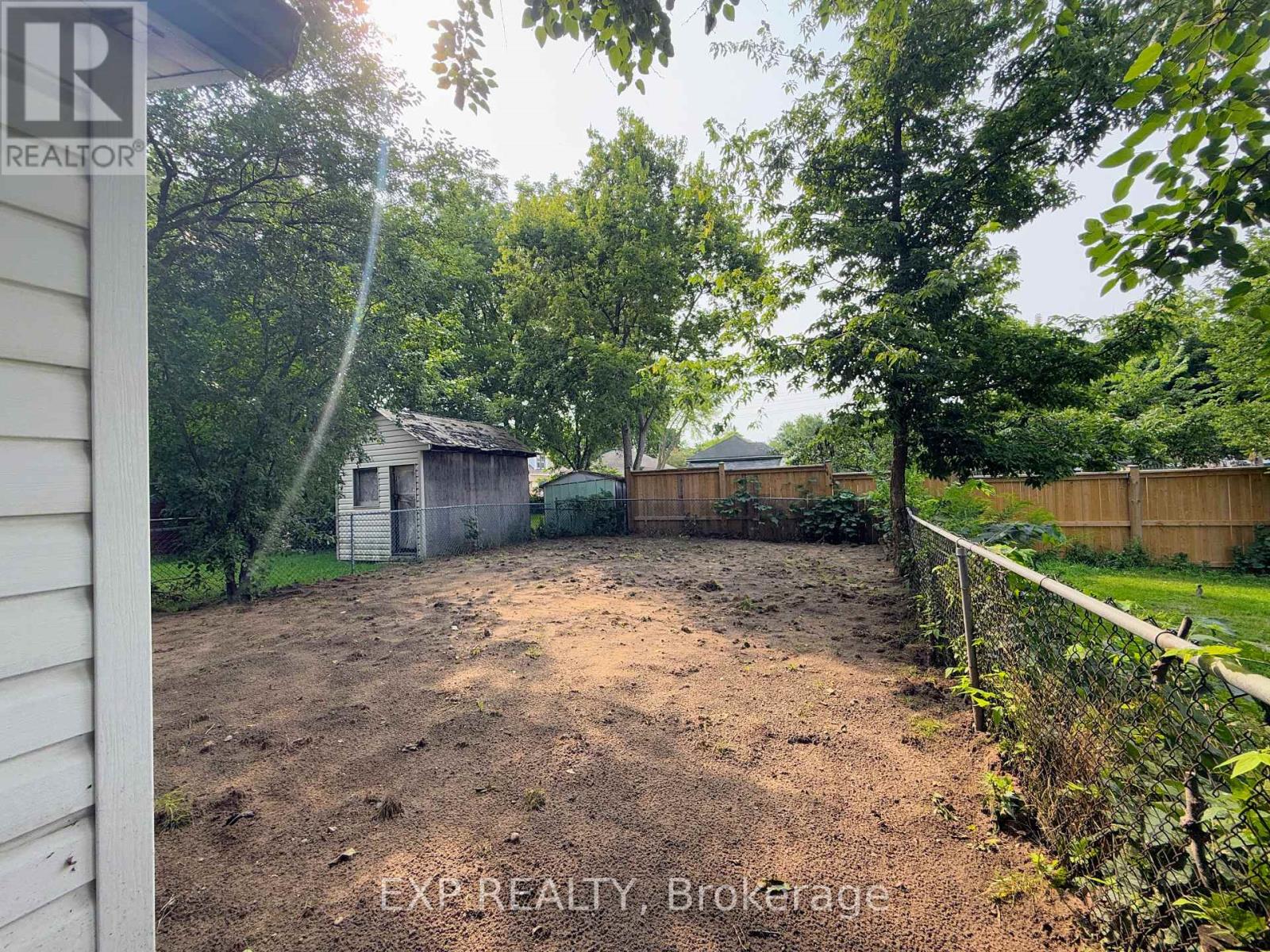 1025 York Street, London East, Ontario  N5W 2T4 - Photo 19 - X13674466