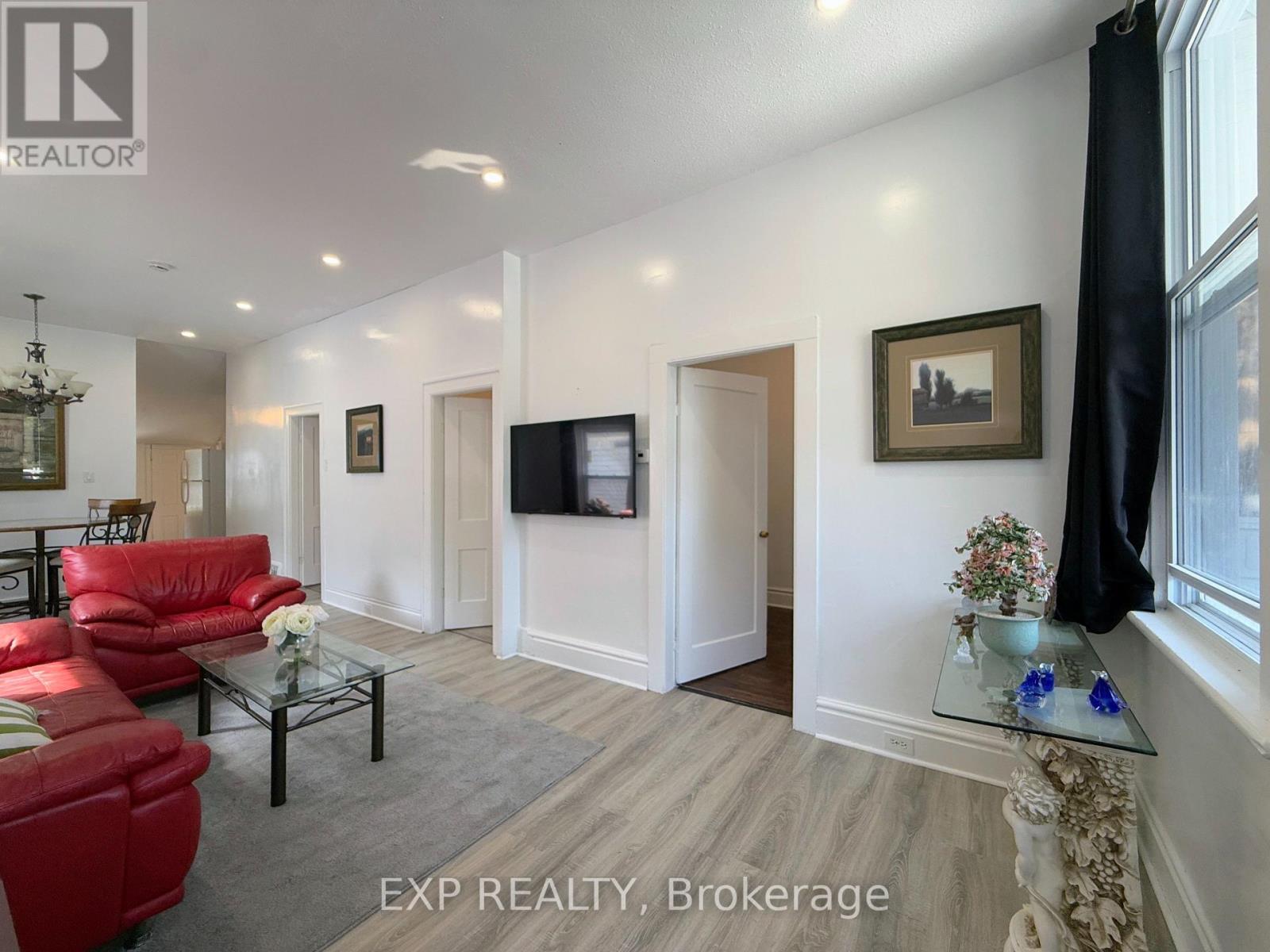 1025 York Street, London East, Ontario  N5W 2T4 - Photo 8 - X13674466