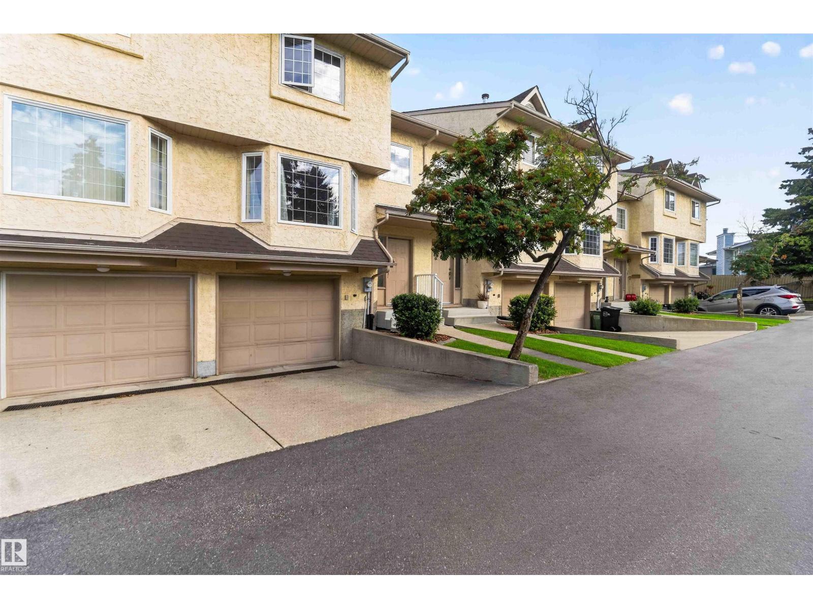 #28 3645 145 AV NW, Edmonton, Alberta
