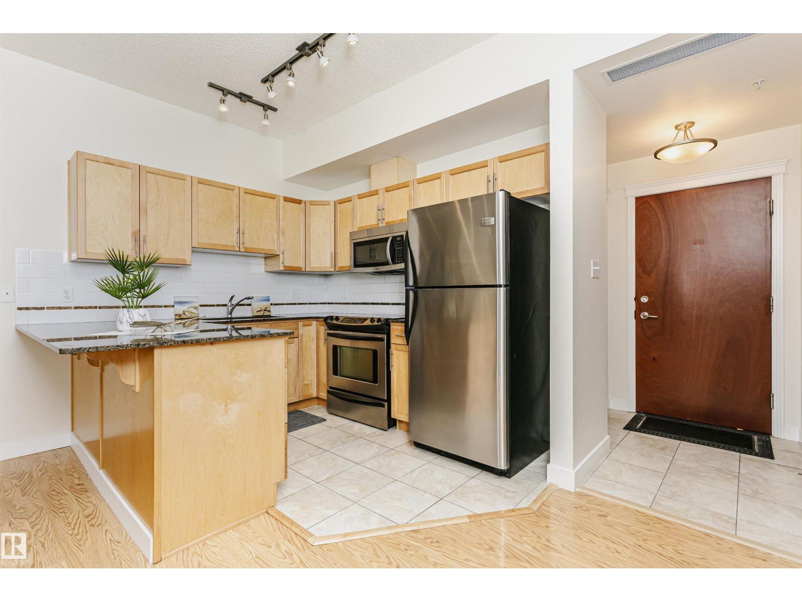 #219 10333 112 St Nw, Edmonton, Alberta T5K 0B4 - Photo 8 - E4503776