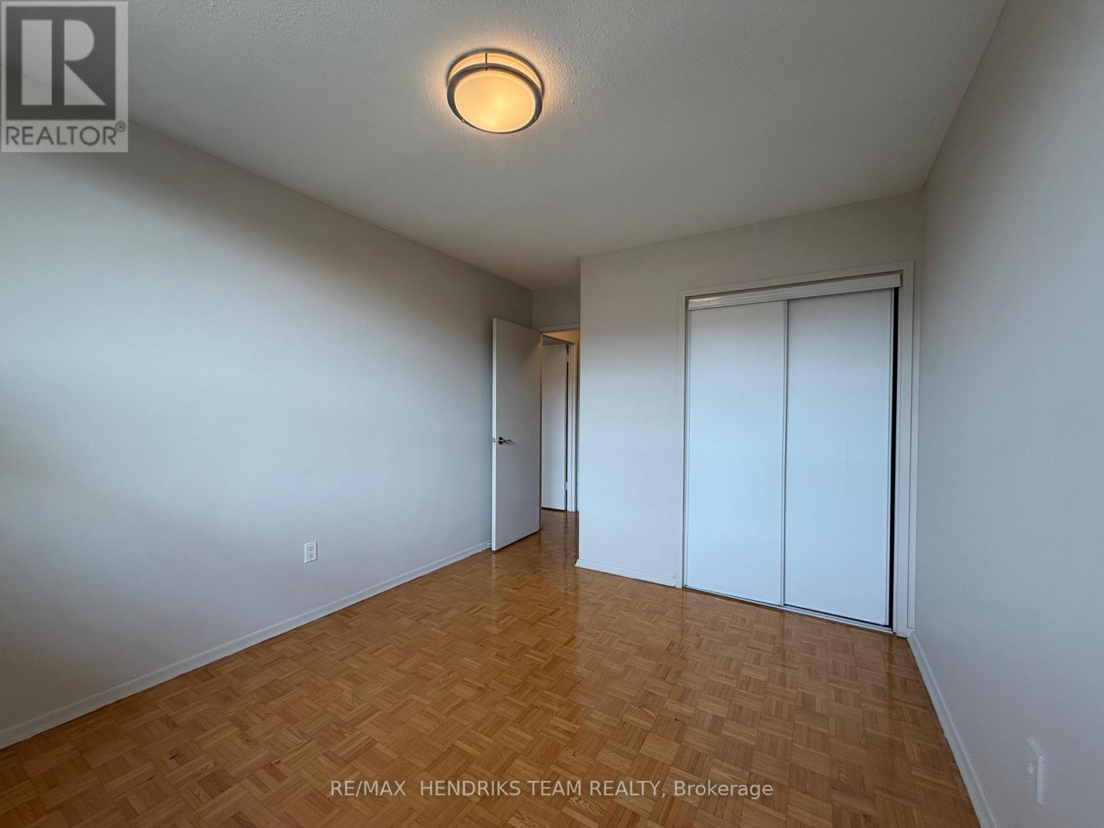 403 - 49 Leaside Drive, St. Catharines, Ontario  L2M 4G4 - Photo 6 - X13674456