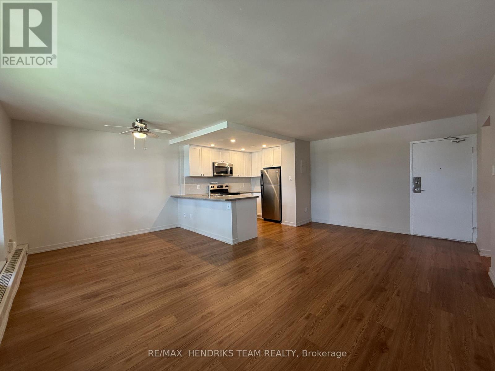 218 - 158 Fitch Street, Welland, Ontario  L3C 4V6 - Photo 4 - X13674464