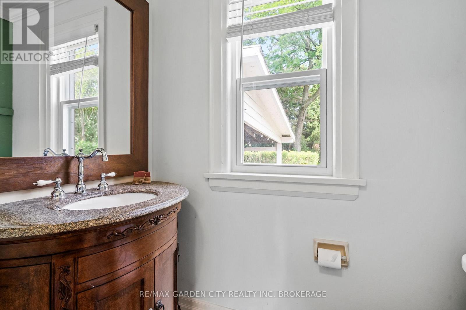6751 Barker Street, Niagara Falls, Ontario  L2G 1Z1 - Photo 19 - X13674508