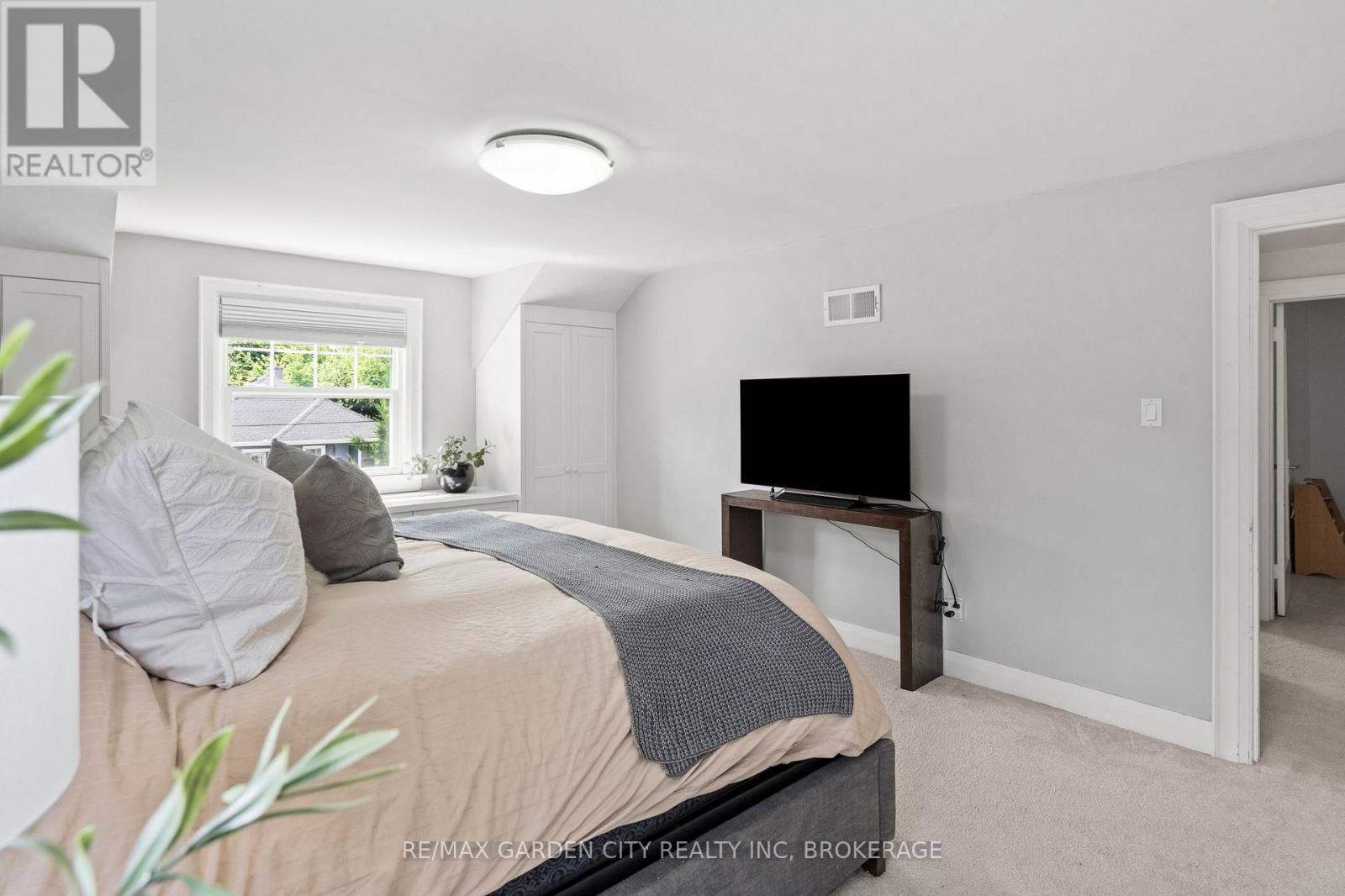 6751 Barker Street, Niagara Falls, Ontario  L2G 1Z1 - Photo 24 - X13674508