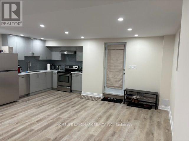 27b Jewelwing Court, Bradford West Gwillimbury (Bradford), Ontario  L3Z 0N6 - Photo 3 - N13674524