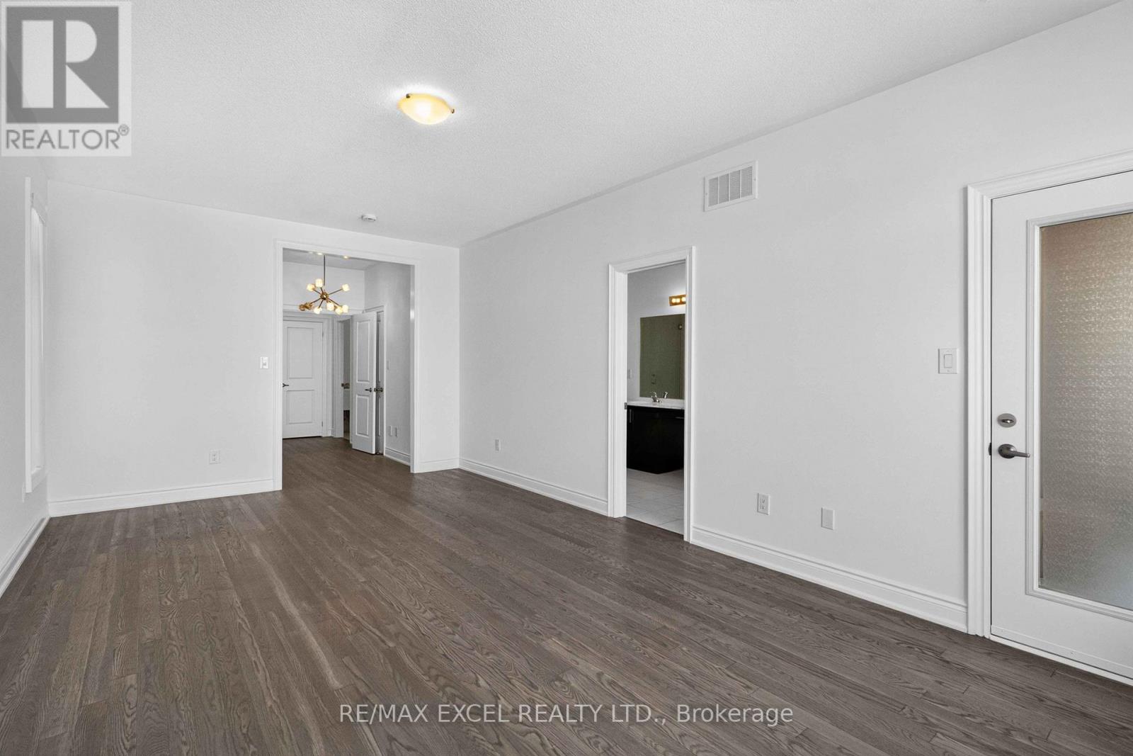 Upper - 9540 Weston Road, Vaughan, Ontario  L4L 1A6 - Photo 21 - N13674526