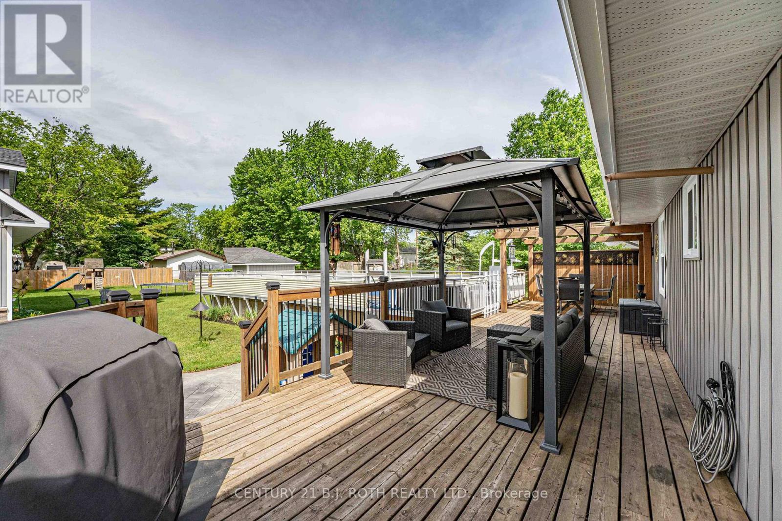 26 Coulson Avenue, Essa (Angus), Ontario  L0M 1B3 - Photo 25 - N13674570