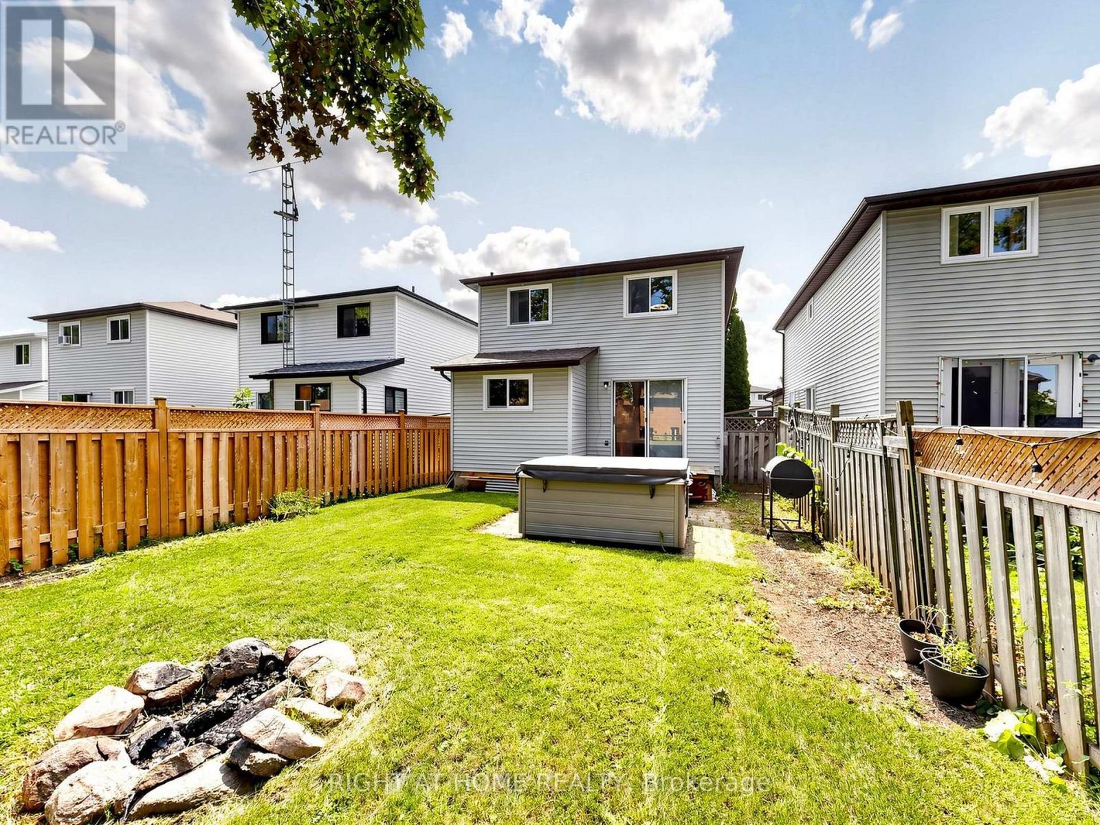 207 Hickling Trail, Barrie, Ontario L4M 5W6 - Photo 41 - S13674438