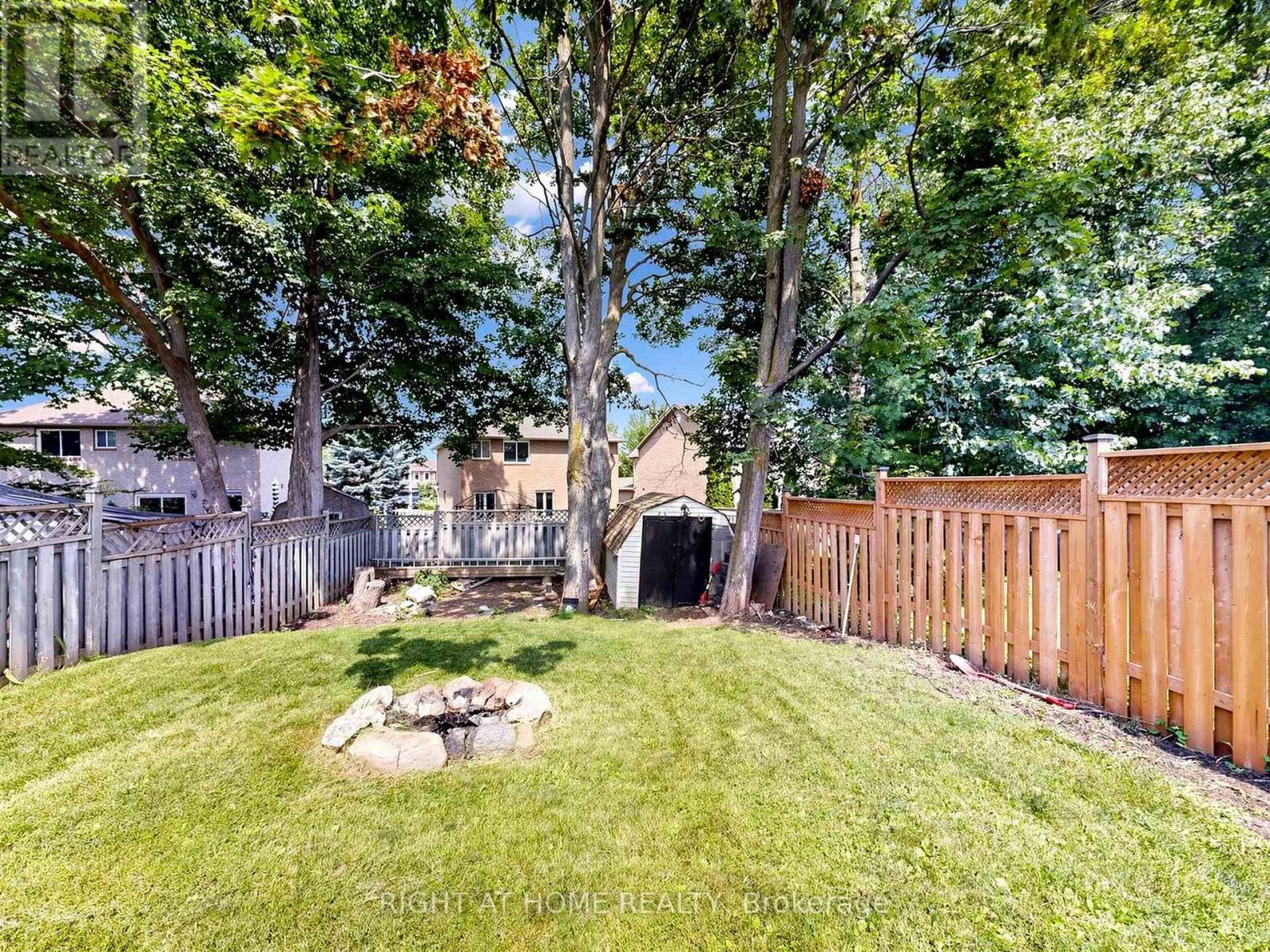 207 Hickling Trail, Barrie, Ontario L4M 5W6 - Photo 42 - S13674438