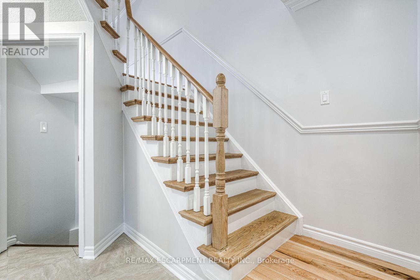 2790 Huntingdon Trail, Oakville, Ontario  L6J 7G5 - Photo 11 - W13674528
