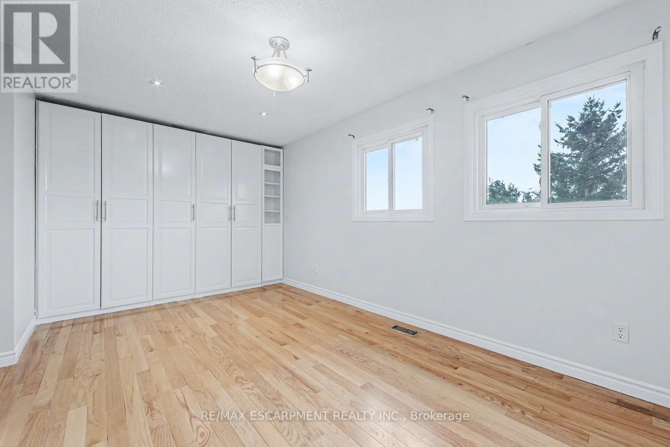2790 Huntingdon Trail, Oakville, Ontario  L6J 7G5 - Photo 16 - W13674528