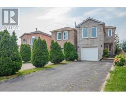 2790 HUNTINGDON TRAIL, Oakville, Ontario