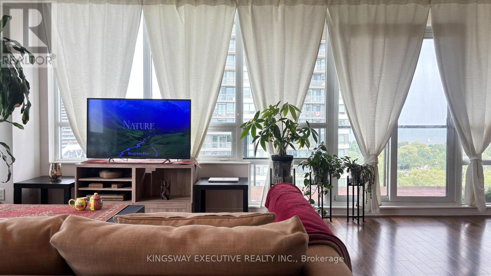 1006 - 15 Legion Road, Toronto, Ontario  M8V 0A9 - Photo 14 - W13674564