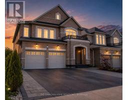 23 CHAUMONT DRIVE, Hamilton, Ontario