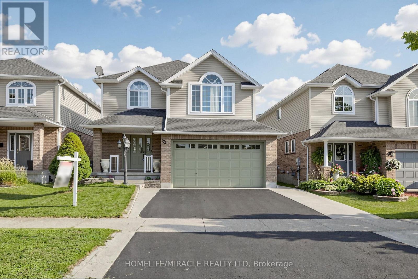 378 MOUNTAIN LAUREL CRESCENT, Kitchener, Ontario