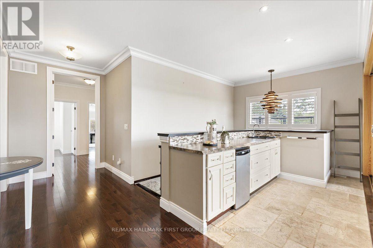 830 Fairview Avenue, Pickering, Ontario  L1W 1M8 - Photo 16 - E13672572
