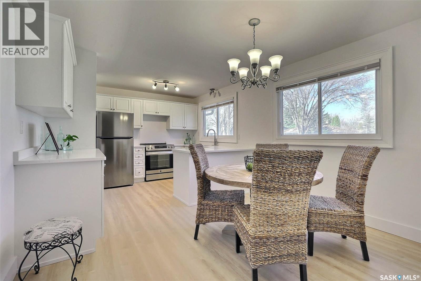 1409 Shannon Road, Regina, Saskatchewan  S4S 5L4 - Photo 6 - SK045558