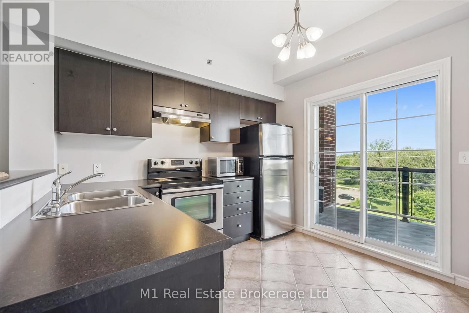 412 - 308 Watson Parkway N, Guelph, Ontario  N1E 0G7 - Photo 3 - X13632288