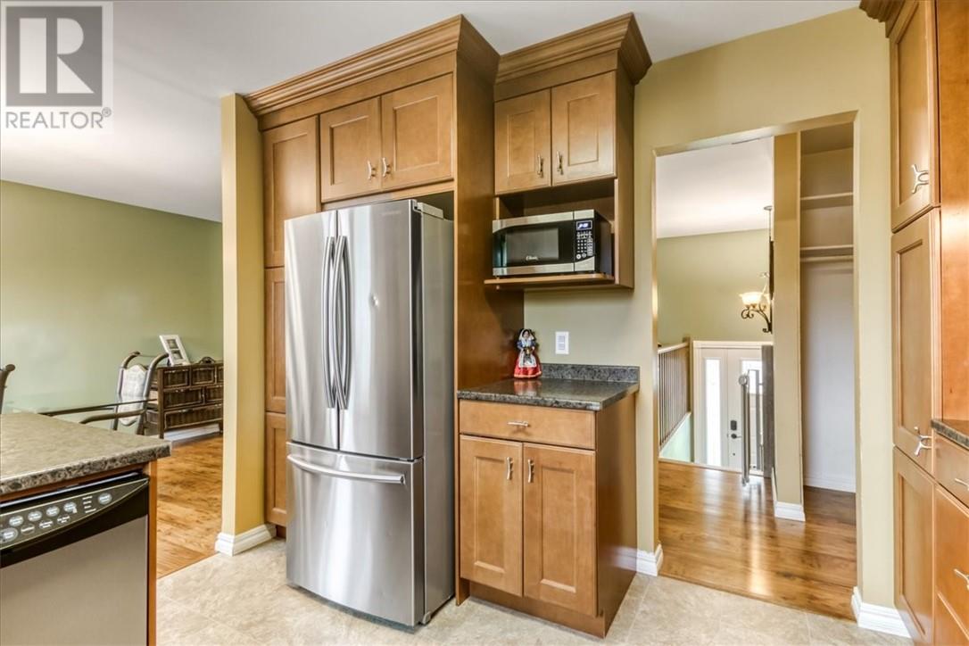 227 Third, Lively, Ontario  P3Y 1M4 - Photo 21 - 2129705
