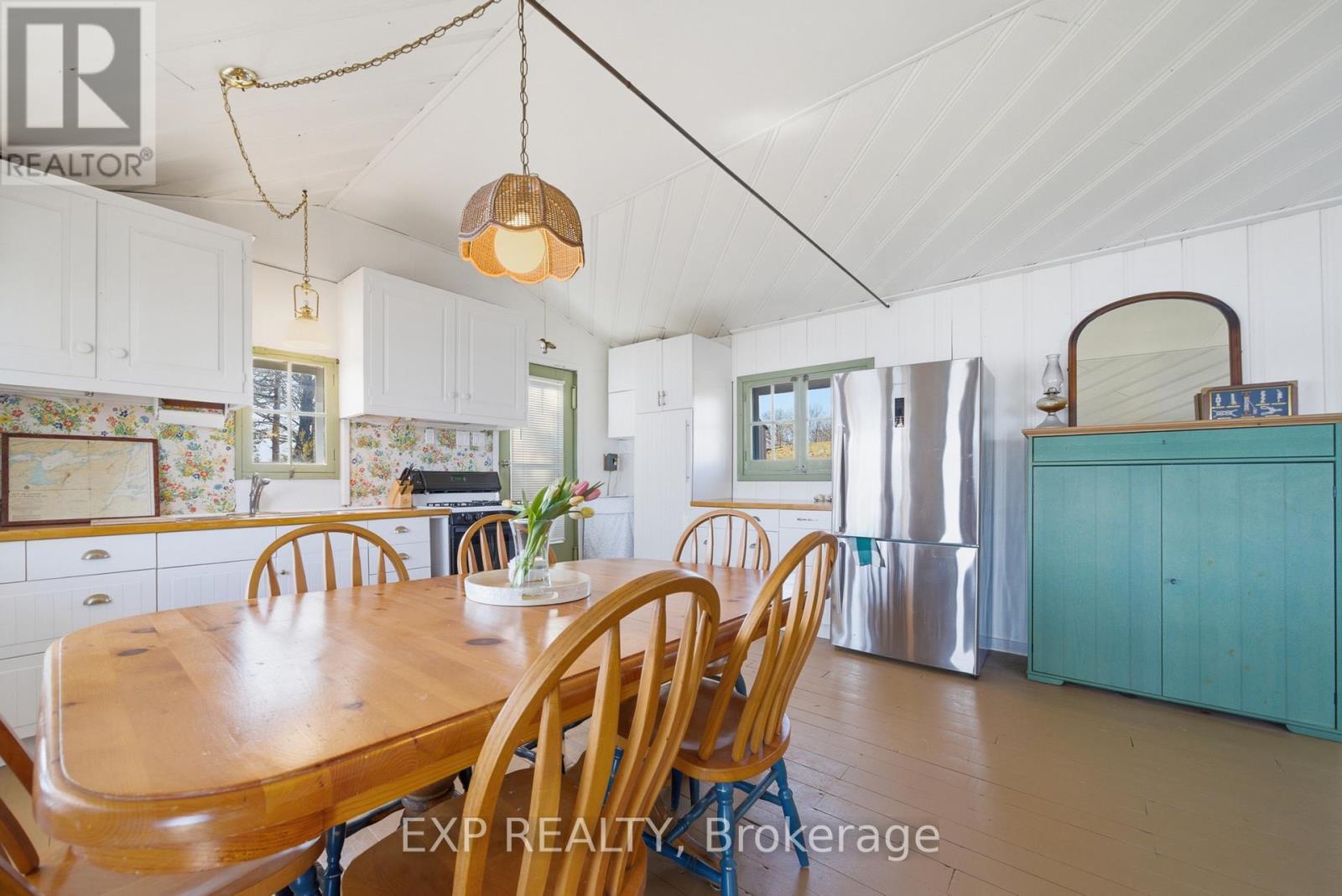 32 Quinte View Road, Greater Napanee, Ontario  K0H 1G0 - Photo 3 - X12937546